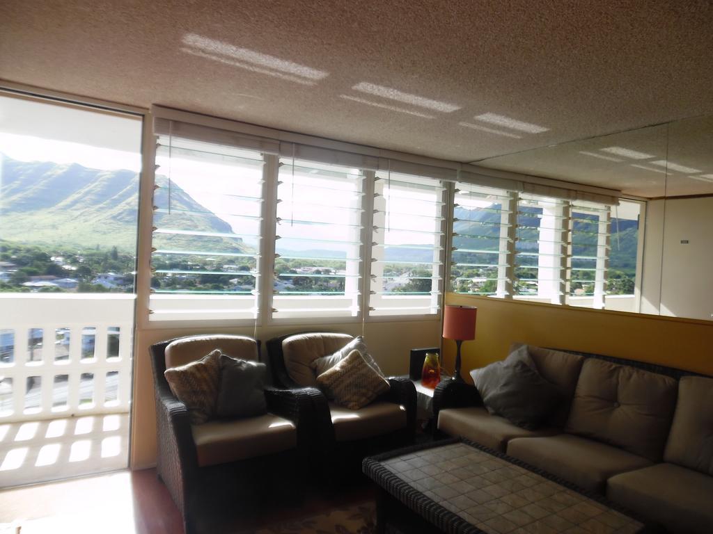 Hôtel Makaha Beach Cabanas Penthouse à Waianae Extérieur photo